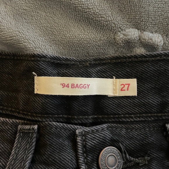 Levi's ‘94 Baggy Jeans - Picture 4 of 4